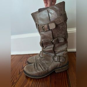 ❌SOLD❌ STEVE MADDEN BUCKLE BOOTS